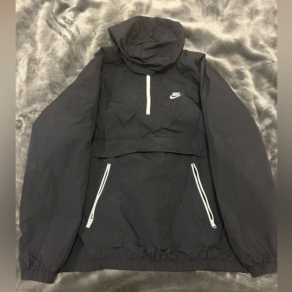 Nike windbreaker